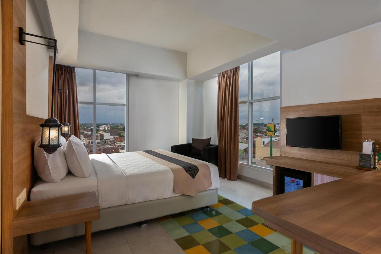 Khas Tugu Hotel Yogyakarta Kültér fotó