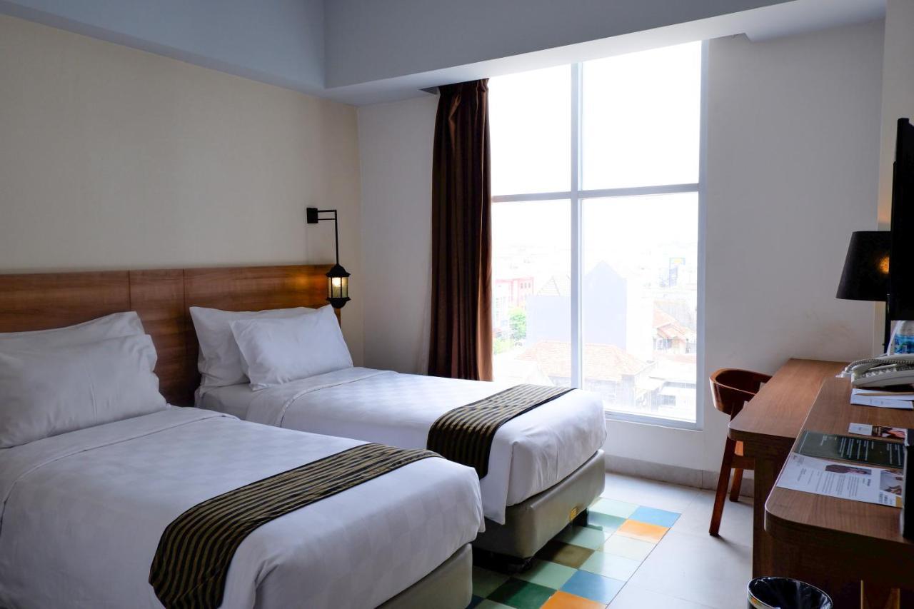 Khas Tugu Hotel Yogyakarta Kültér fotó