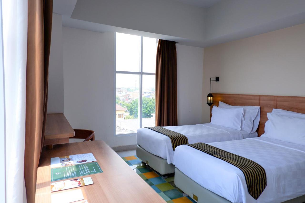 Khas Tugu Hotel Yogyakarta Kültér fotó